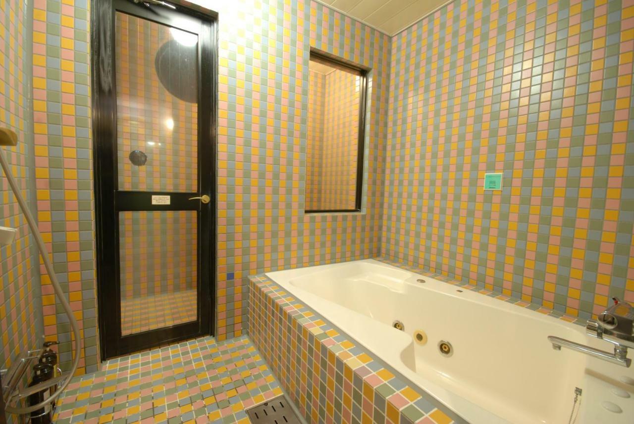 Hotel Coco Club Azumino (Adults Only) Exteriör bild
